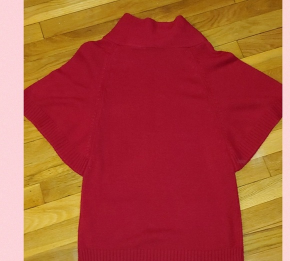 🎉 Alyx Cape Sleeve Sweater - Picture 2 of 3